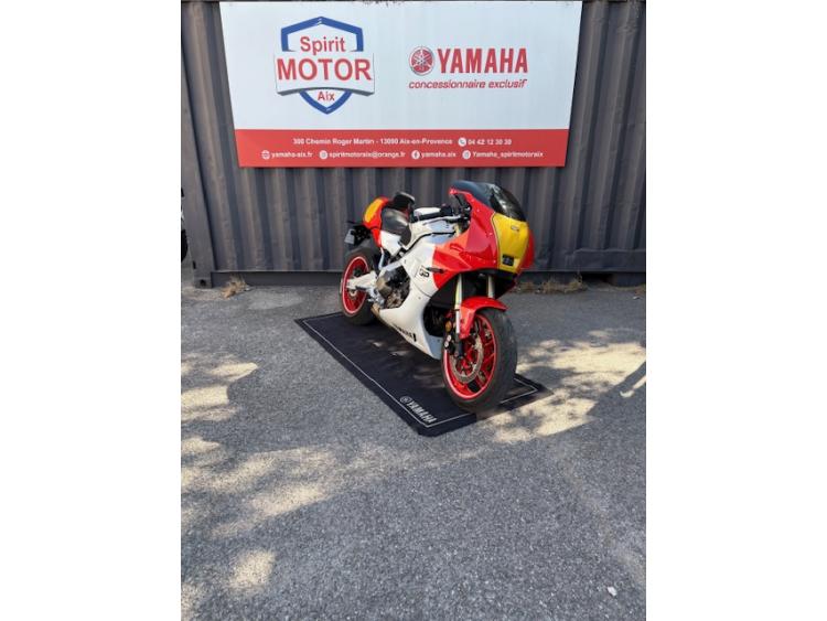 YAMAHA XSR 900 GP