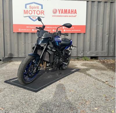 YAMAHA MT-09  Y-AMT