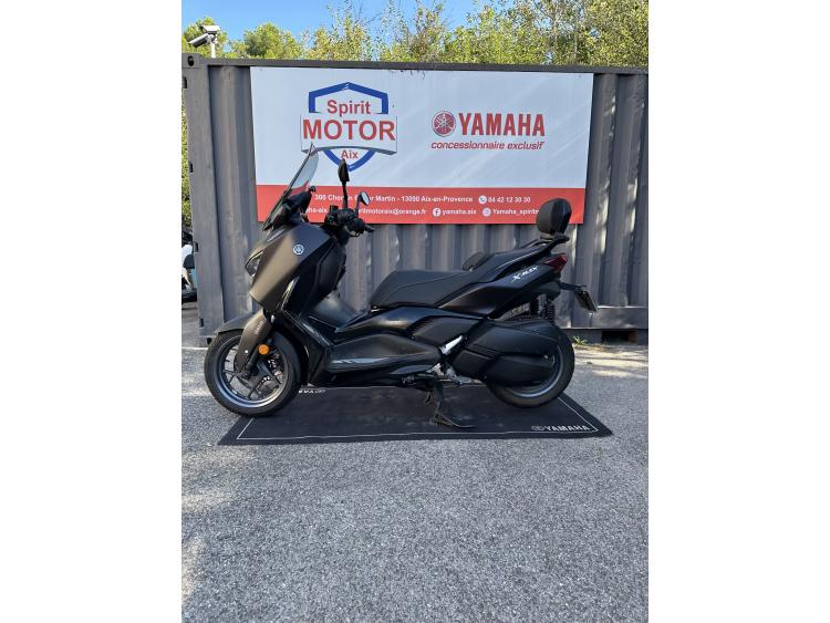 YAMAHA XMAX 300 Tech Max